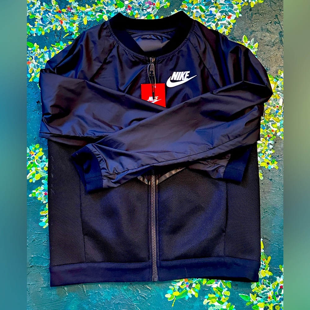 NIKE jacket NWT